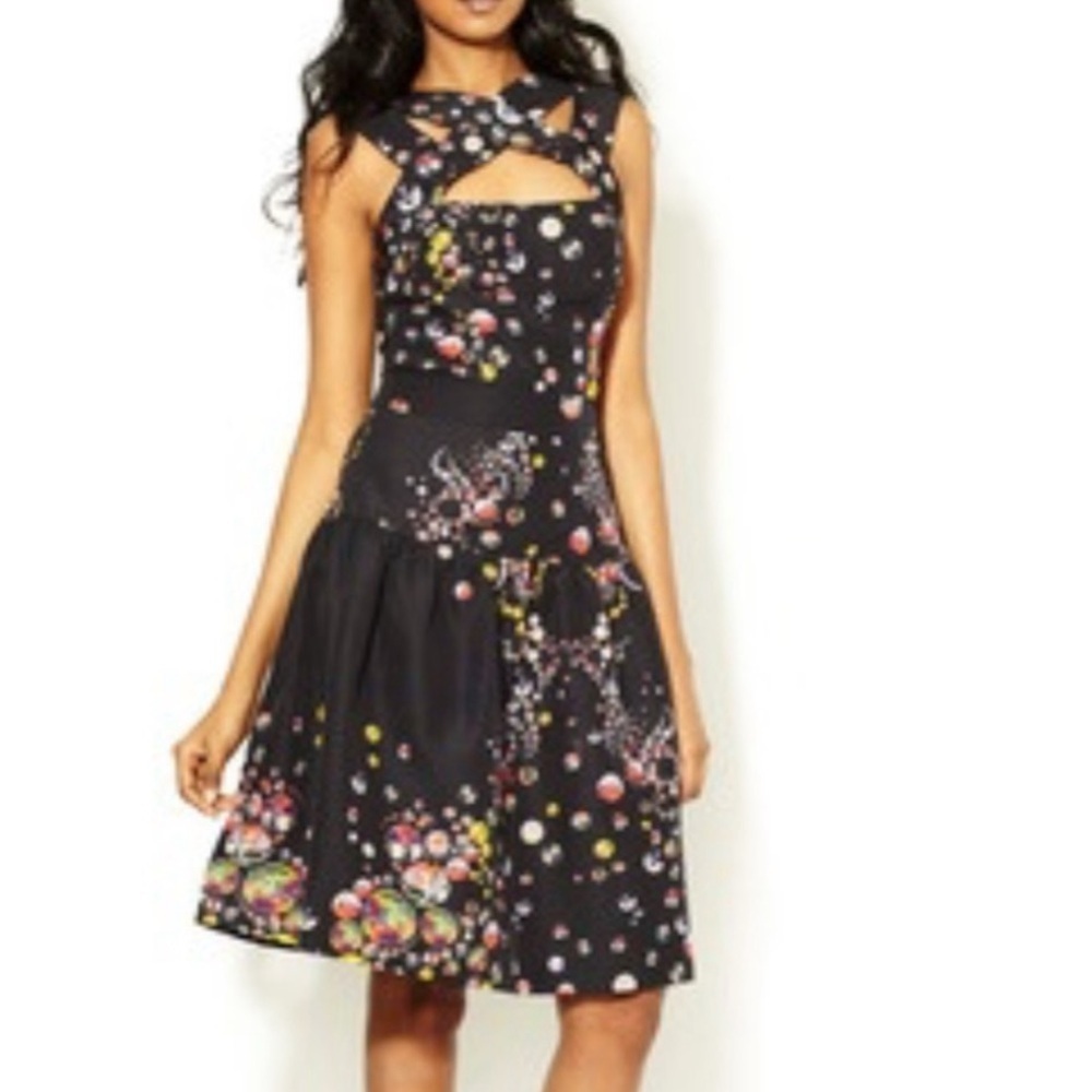 Cynthia Rowley "NWT" Cut Out Dress with Botanical Dot in Black Size 6 - Picture 9 of 10